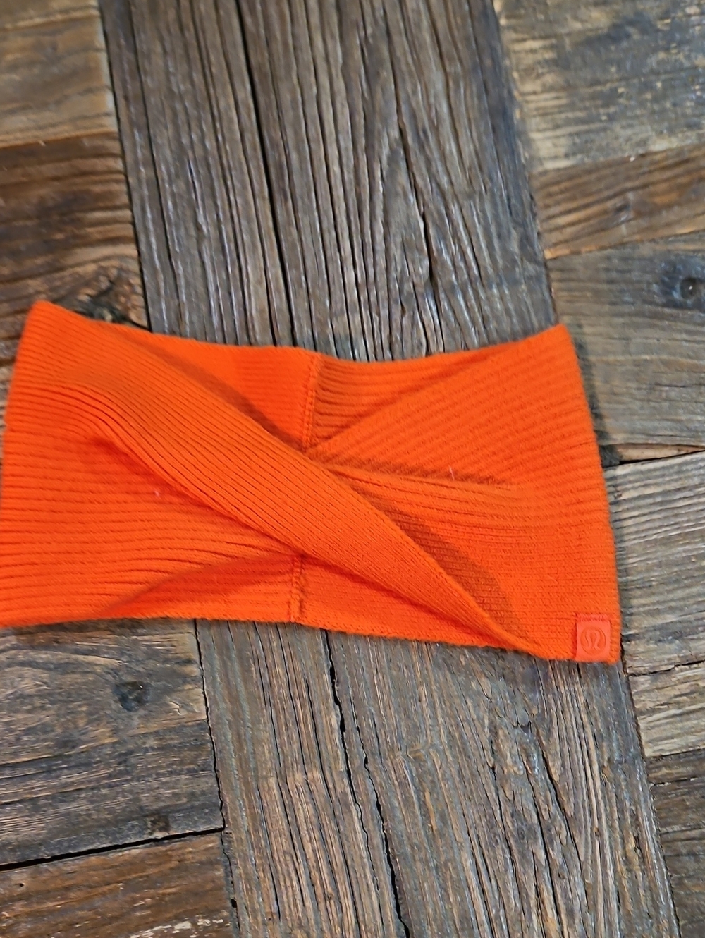 lululemon athletica Bright Orange Twist Headband New Without Tags